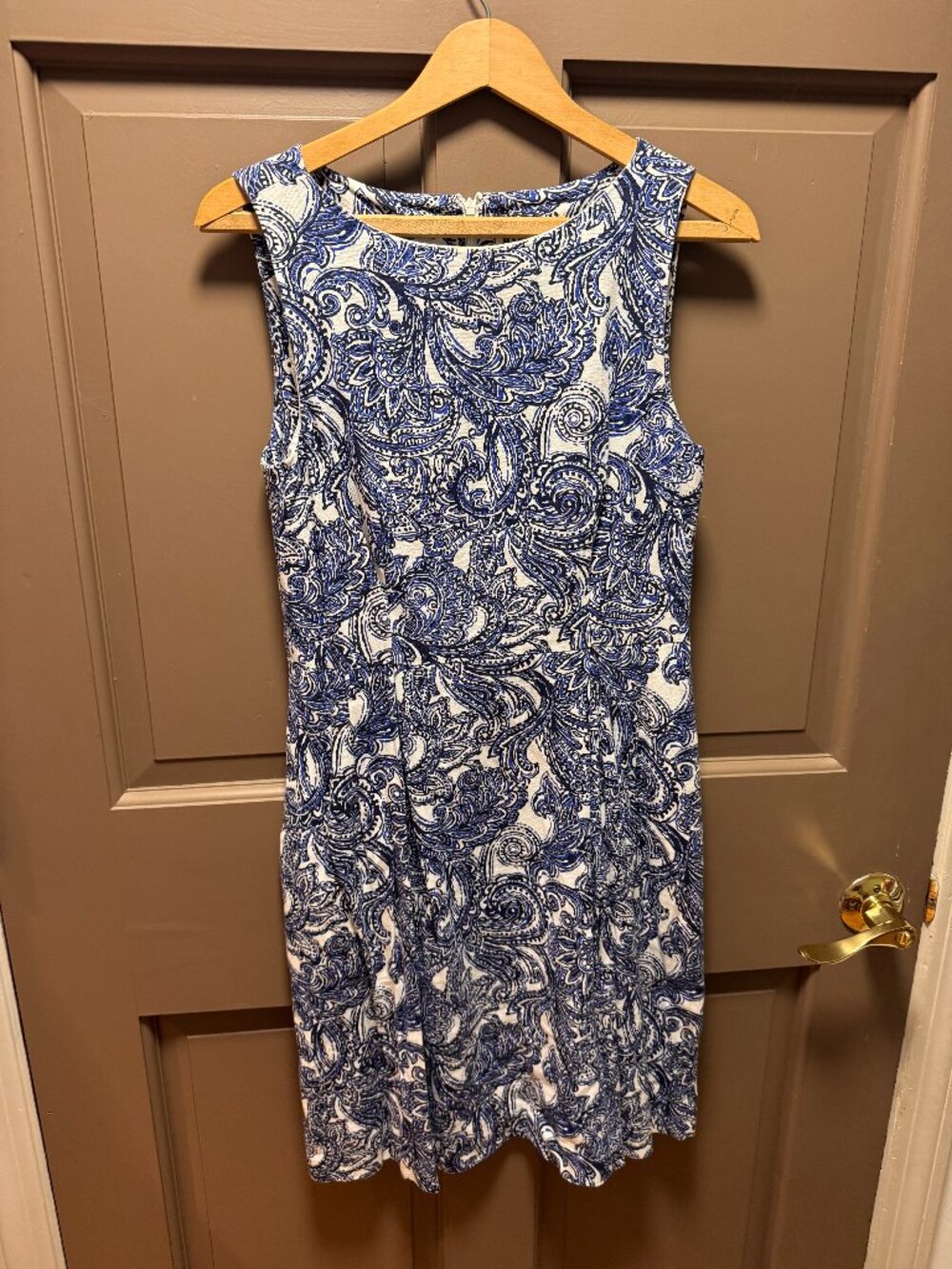 Anne Klein Blue Ivory Paisley Sleeveless Dress Size 4